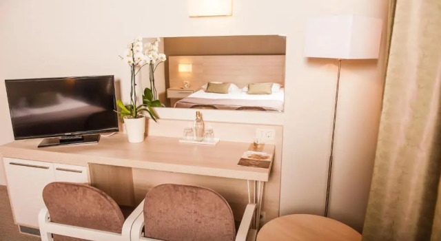 Номер Standard Hotel Zagreb - Health & Beauty