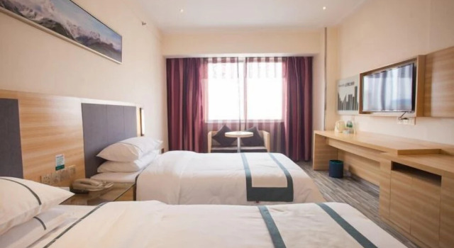 City Comfort Inn (Zhanjiang Mazhang High-speed Railway West Station Store), Rezervasyon Otel Guangdong otoparklı oteller, Otopark