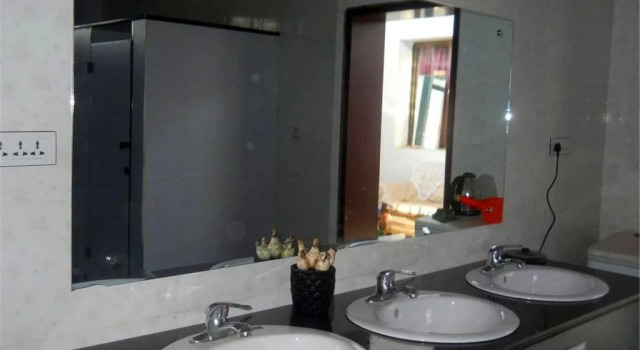 Dunhuang Stream Youth Hostel, Book Hostel Jiuquan Gansu