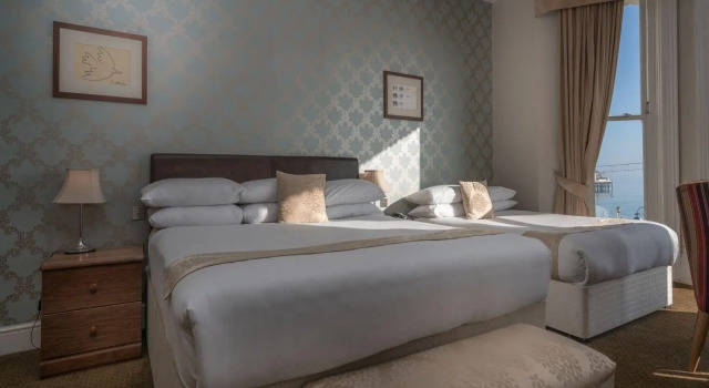 Семейный номер Standard с видом на море Queens Hotel & Spa