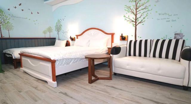 7M2 Hostel