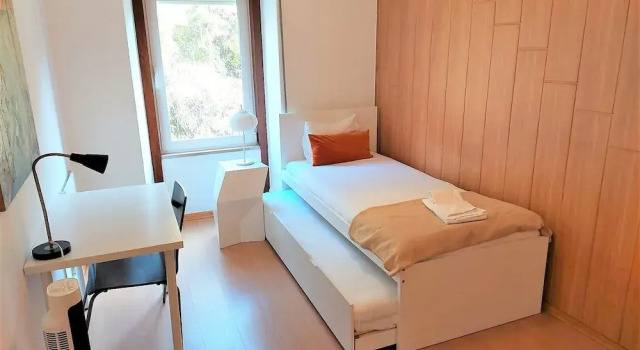Sweet Garden Apartment