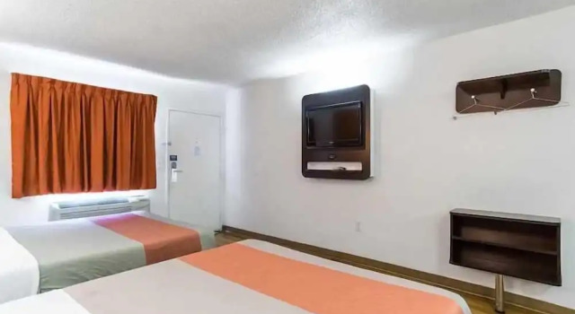 Четырёхместный номер Standard Beachside Inn