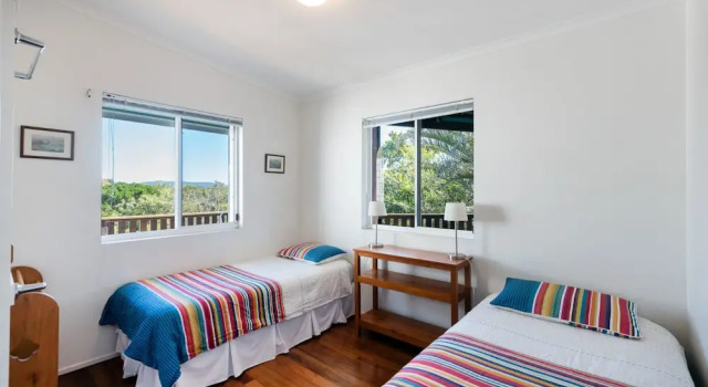 Heart of Peregian, 19 Piper Street, Peregian Beach, Noosa Area, Prenota Casa vacanze Hotel a Queensland con parcheggio, Parcheggio