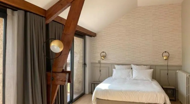 Xavier Jacqueline, Rezervovat Hotel Aix-les-Bains Lac du Bourget