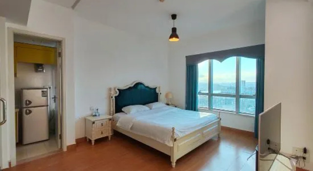 Люкс Deluxe 35 Art Apartment Hotel, Central Huamao Town, Huizhou
