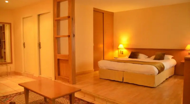 Двухместный номер Standard с балконом Hôtel Anne dAnjou, The Originals Collection