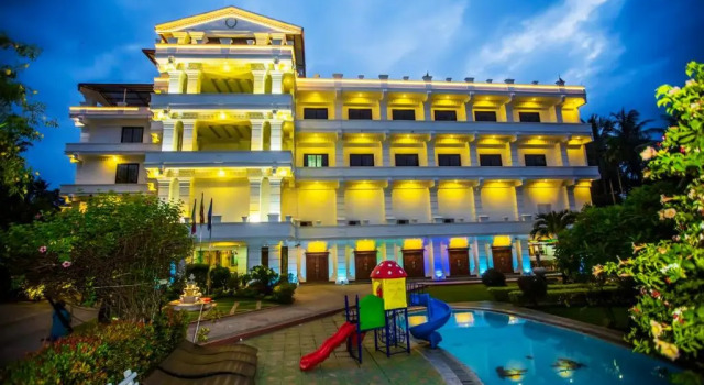 Двухместный номер Superior Euro Star Hotel