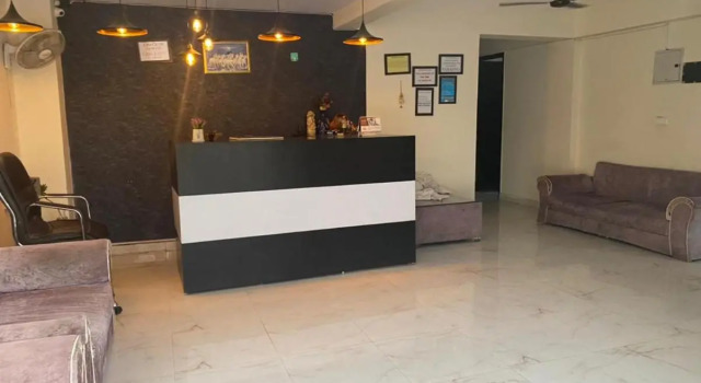 The Grand Suite 71, Забронировать Отель Отели Индирапурам 3 звезды, 3*