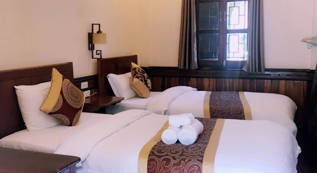 Двухместный номер Standard с балконом wisdom hotel