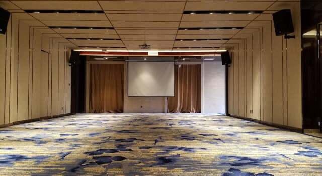 Zhuo Run Hot Spring Jian Guo Hotel, Book Hotel Hoteller i Hebei med pool, Swimmingpool