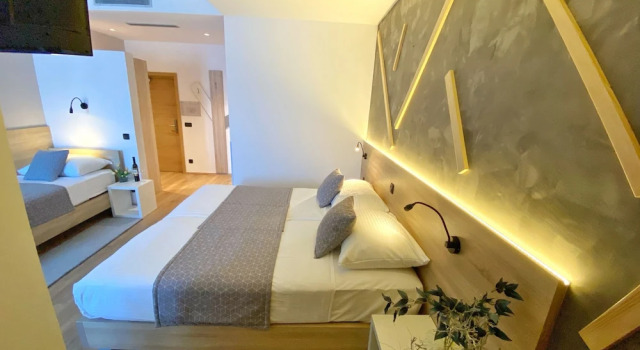 Трёхместный номер Standard с балконом 16 Lakes Hotel