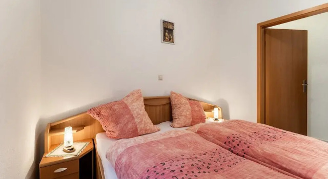 Апартаменты Home for 5 Persons in 1350 Year Old Mosel Town