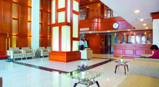 Gold Leaf Hotel