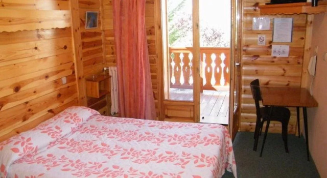 Hôtel Restaurant La Pendine, Забронировать Отель Пюи-Сен-Венсан Ecrins National Park, рядом с Горнолыжный курорт Пюи Сен-Венсан