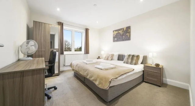 Апартаменты Цокольный этаж Heathrow Living Serviced Apartments by Ferndale