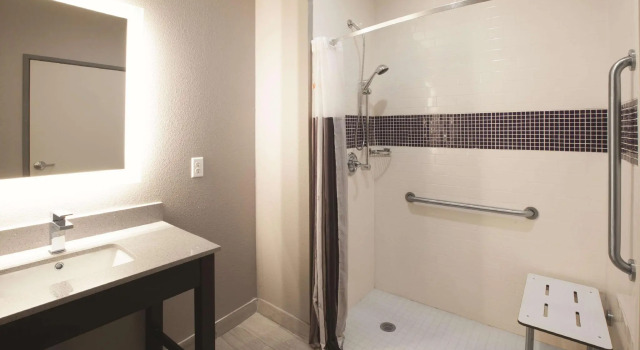 Двухместный номер Deluxe La Quinta Inn & Suites by Wyndham Kingsville