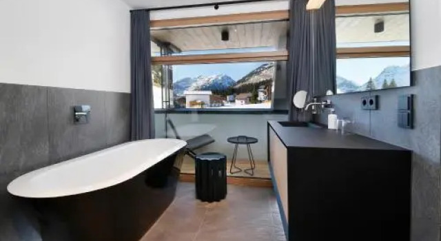 Chalet Hohe Welt - luxury apartments, Book Apartment Hotels in Vorarlberg with Parking, Parking