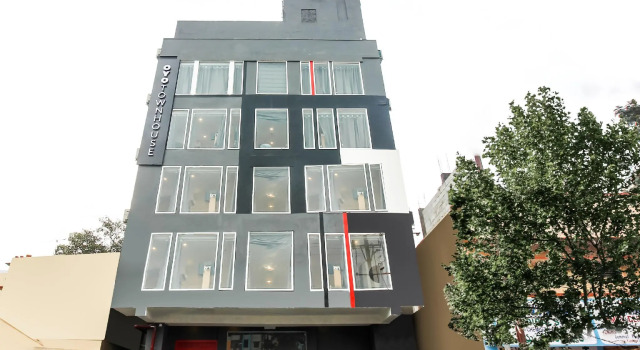 OYO Townhouse 196 De Alphabet, Rezerwuj Hotel Hajdarabad 