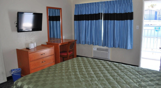 Salt Air Lodge