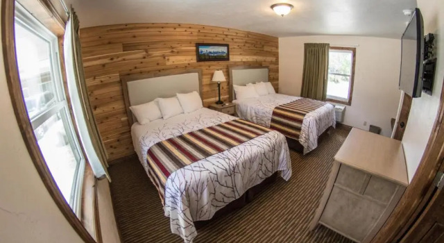 Люкс Deluxe Stagecoach Inn & Suites