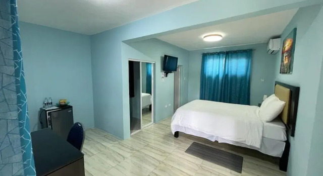 Номер Premium Ocean View Beach Hotel