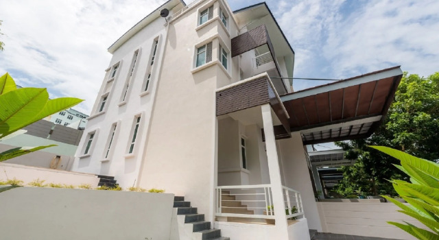 Shamrock Beach Villas, Rezervasyon Otel Tanjung Bungah Penang