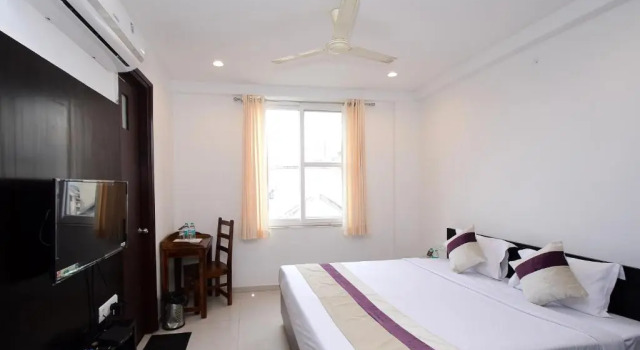 Hotel Life Inn, Varaa Hotelli Hotellit Rajasthan aamiaisella, Aamiainen