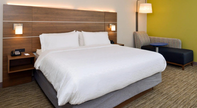 Двухместный номер Standard Holiday Inn Express & Suites - Ottumwa by IHG