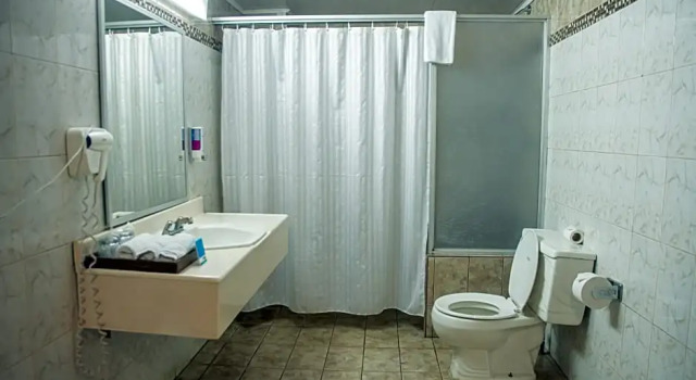 Шестиместный номер Standard Hotel Aeropuerto