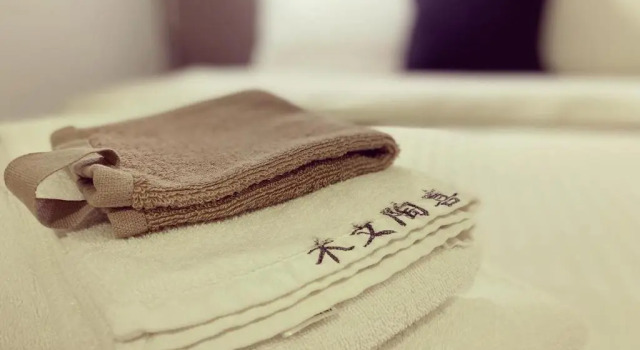 Люкс с балконом M Taipei Hotel