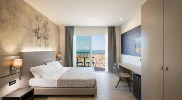 Люкс Superior Hotel Tritone