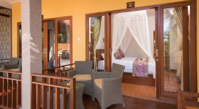 Yellow Bridge Homestay, Rezervovat Hotel Hotely v Bali s bazénem, Bazén