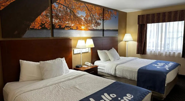 Четырёхместный номер Standard Days Inn by Wyndham Imlay City