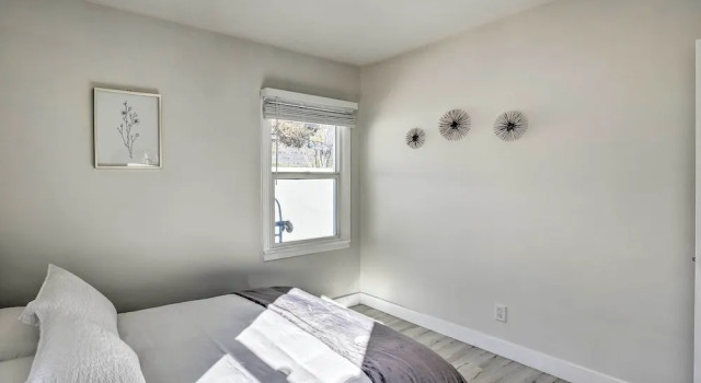 Norwalk Retreat w/ Pool ~ 11 Mi to Disneyland Park