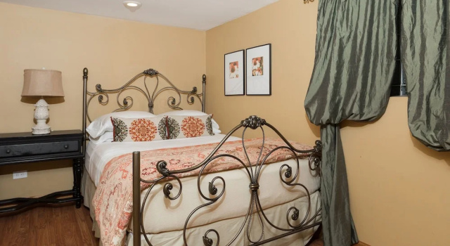 Апартаменты Classic с 5 комнатами Chicago Guest House Wrigleyville