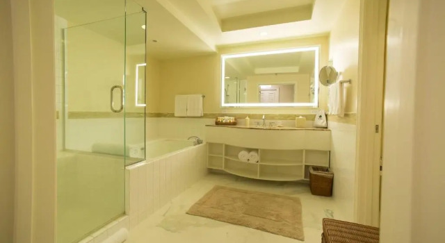 Номер Standard с видом на сад Grand Wailea Resort Hotel & Spa, A Waldorf Astoria Resort