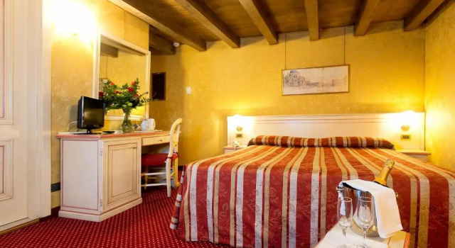 Трёхместный номер Superior Ca San Polo - Ferretti Hotels Collection
