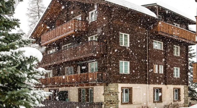 Mountain Apartments Zermatt Nr 1, Забронировать Апартаменты/квартира Церматт курорт Церматт, рядом с Горнолыжный подъемник Маттерхорн Гласье Парадайз