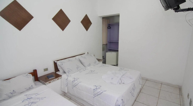 Hotel Caraguatatuba, Забронировать Отель Отели Карагуататуба с бассейном, рядом с Caragua Center Mall, Бассейн