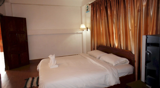Malany Villa 1, Boek Villa Vang Vieng 