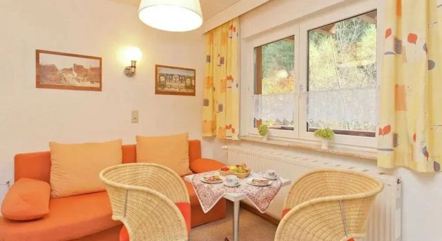 Апартаменты Classic с 2 комнатами с балконом Luxurious Apartment in Heubach Germany in the Forest