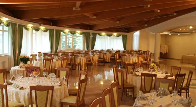 Hotel Mille Pini, Rezerwuj Hotel Ginosa Apulia