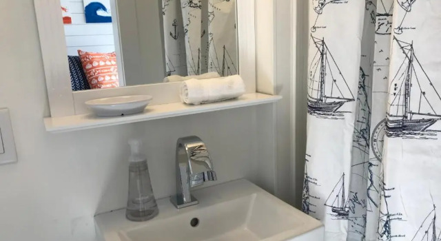 Двухместный люкс с видом на море Breakwater Hotel