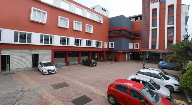 Hotel Great Jubilee, Забронировать Отель Отели штата Кералы с парковкой, Парковка