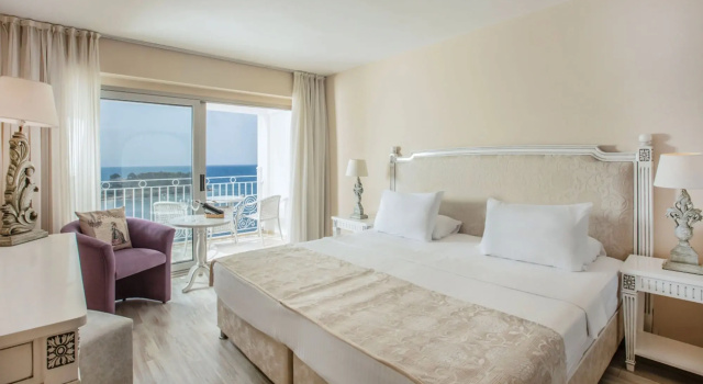 LaVista Boutique Hotel & Spa - Boutique Class, Забронировать Курортный отель Отели Кушадасы с завтраком, рядом с Kusadasi Bars Street, Завтраки