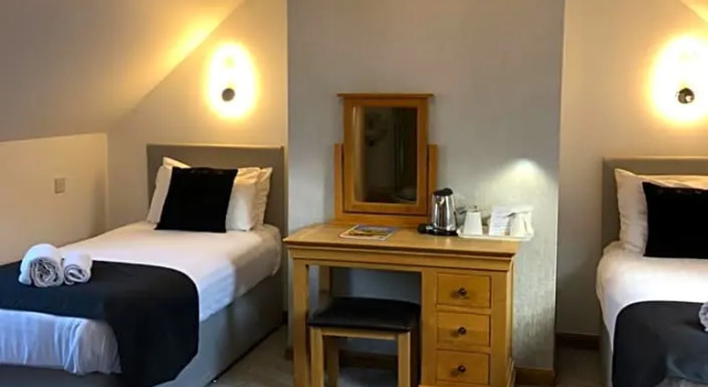 Номер Deluxe Druid House B&B