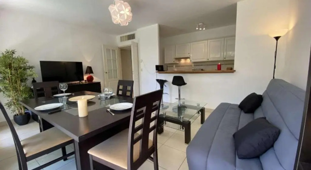 Appartement Juan les Pins, 3 pièces, 6 personnes - FR-1-252-171, Забронировать Апартаменты/квартира Апартаменты Антиб, рядом с Antibes Archaeology Museum, Апартаменты/квартира