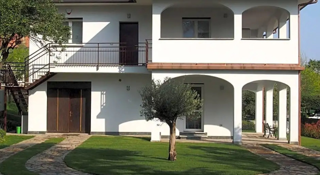 B&B Le Farfalle, Book Bed and Breakfast Hotels in Onno with Parking, Parking