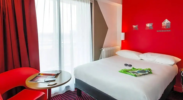 Номер Standard с балконом Ibis Styles Rouen Centre Cathédrale